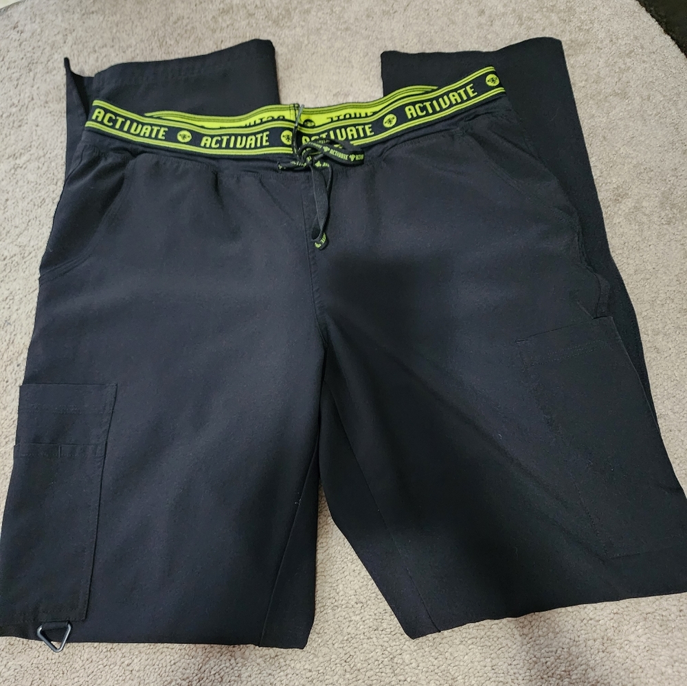 Womens medium scrub pants